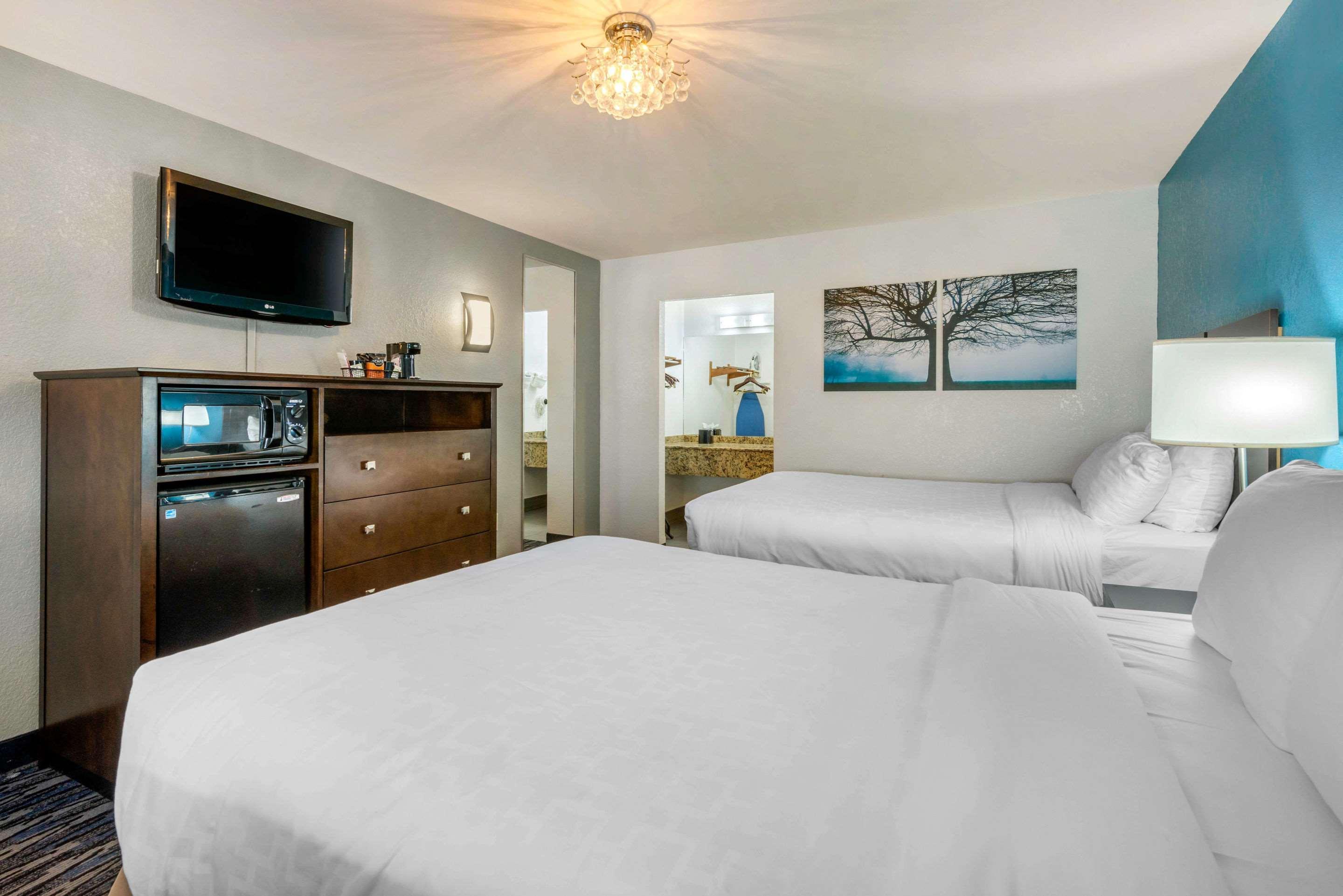 Quality Inn And Conference Center Tampa-Brandon Heartland Zewnętrze zdjęcie