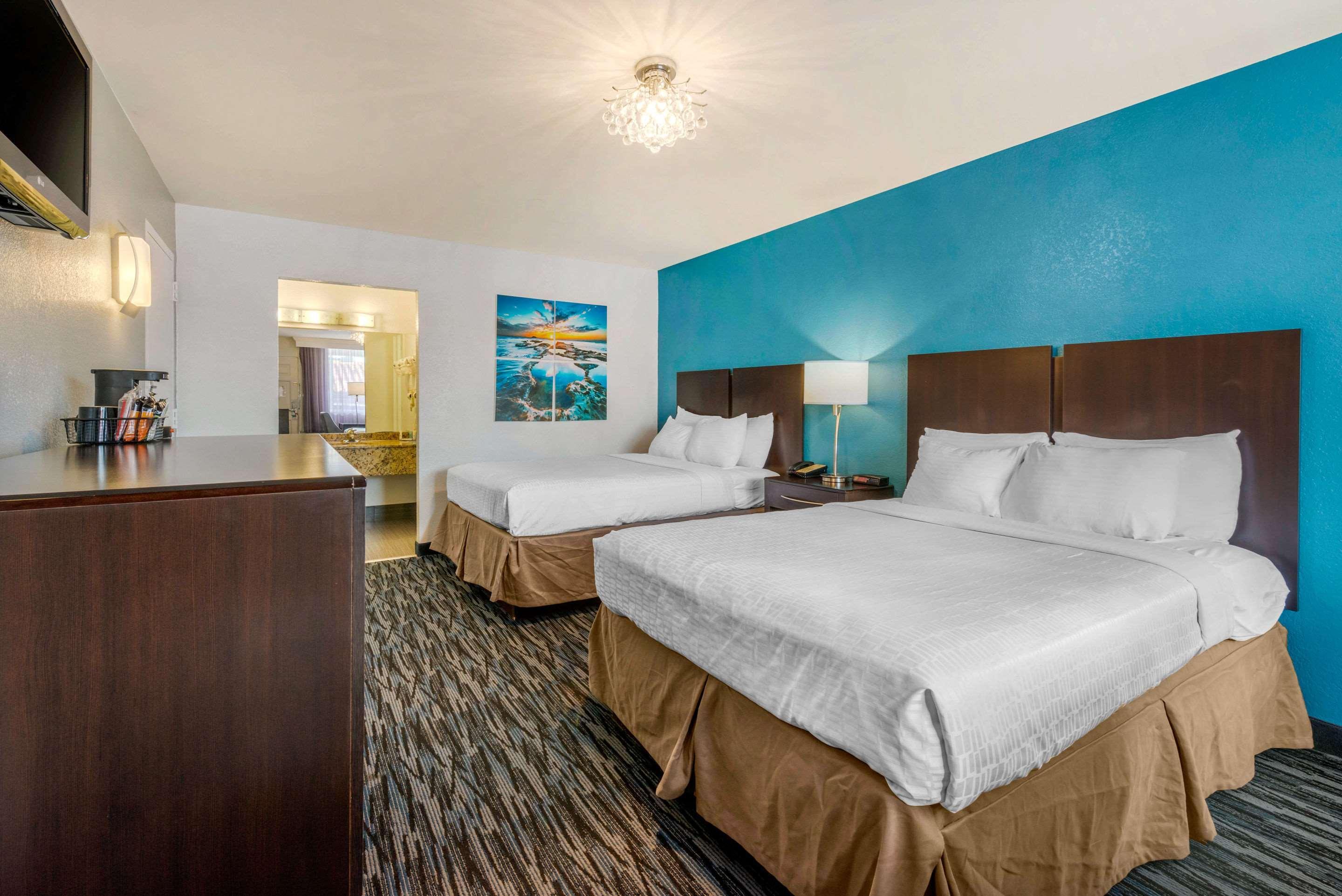 Quality Inn And Conference Center Tampa-Brandon Heartland Zewnętrze zdjęcie